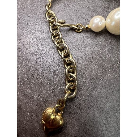 Vntg CAROLEE HAND-KNOTTED FAUX GOLD PEARL NECKLACE Gold Tone CHAIN HEART END - Picture 11 of 12